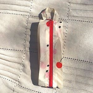 New BAGGU Small 3D Zip Travel Pouch case bag Cherry Cherries white & red print